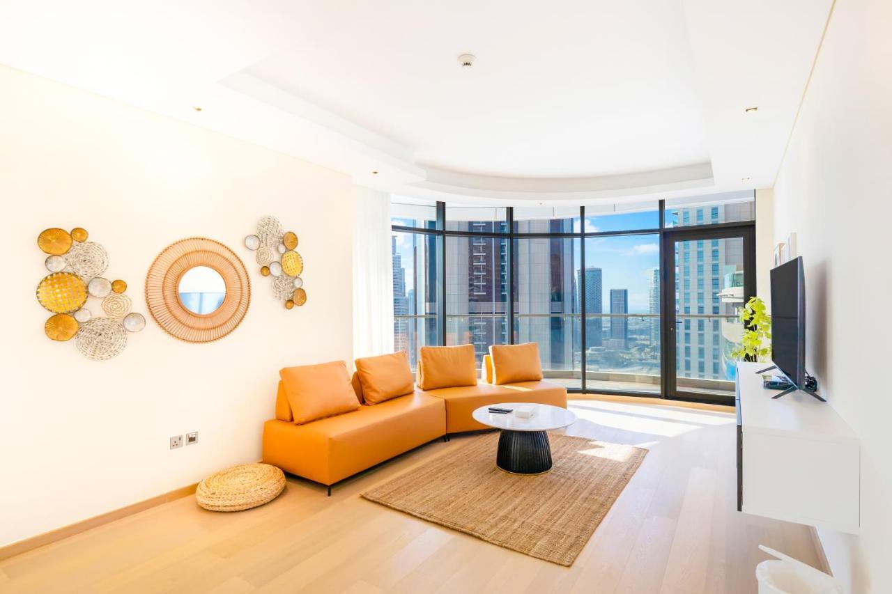 Fam Living - Rp Heights - 3 Mins Walk To Burj Khalifa & Dubai Mall Downtown Dubai Ngoại thất bức ảnh