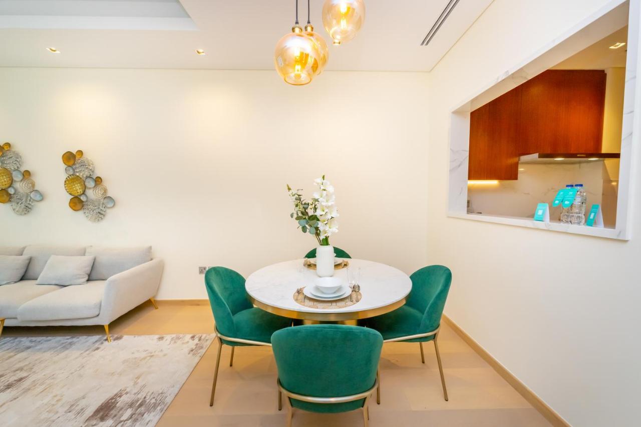 Fam Living - Rp Heights - 3 Mins Walk To Burj Khalifa & Dubai Mall Downtown Dubai Ngoại thất bức ảnh