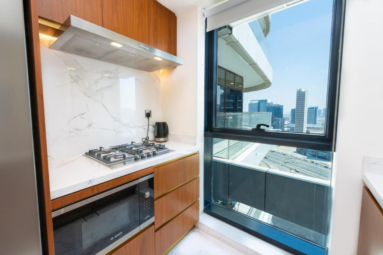 Fam Living - Rp Heights - 3 Mins Walk To Burj Khalifa & Dubai Mall Downtown Dubai Ngoại thất bức ảnh